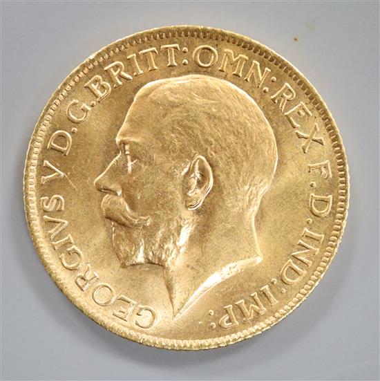 A 1915 gold full sovereign